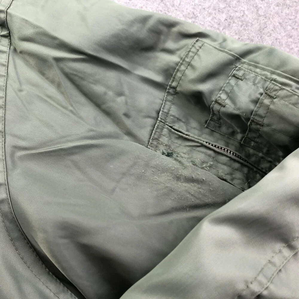 Military Jacket Mens Large Green Nylon Bomber Full Zip Insulated Army Pockets